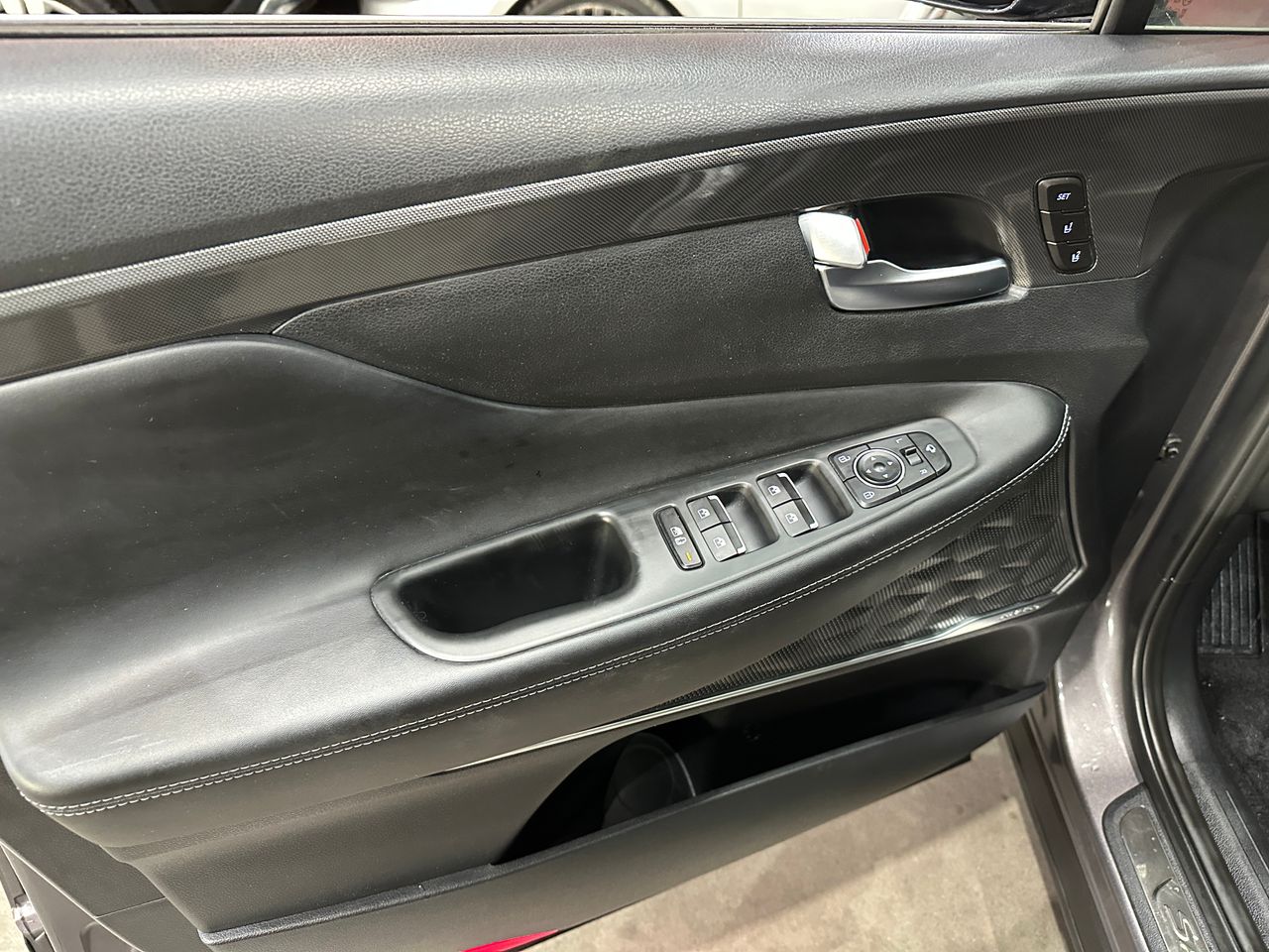 Hyundai Santa Fe 1.6 TGDi PHEV Style Auto 4x4 - Foto 17