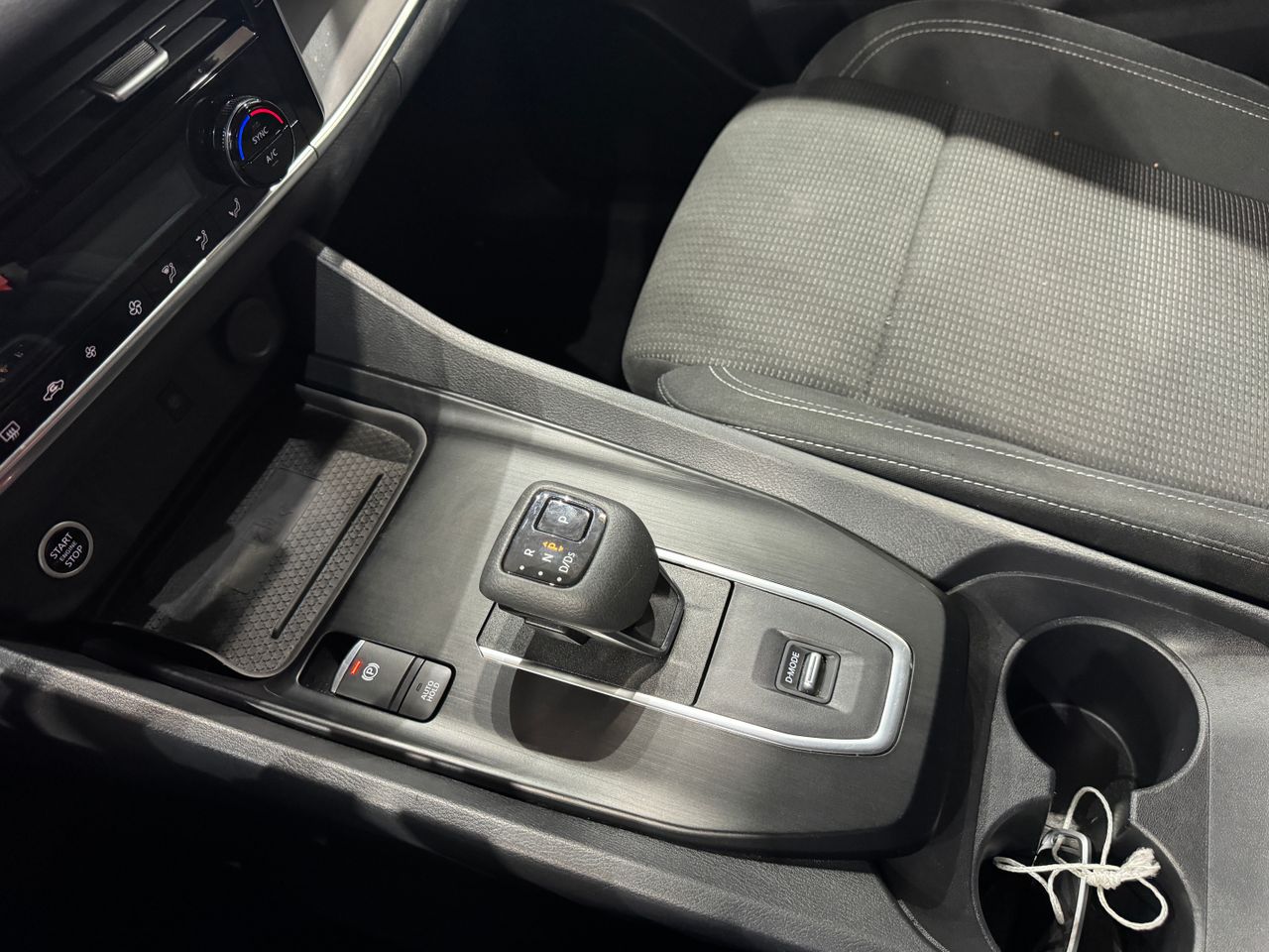 Nissan Qashqai DIG-T 116kW mHEV Xtronic Tekna - Foto 15