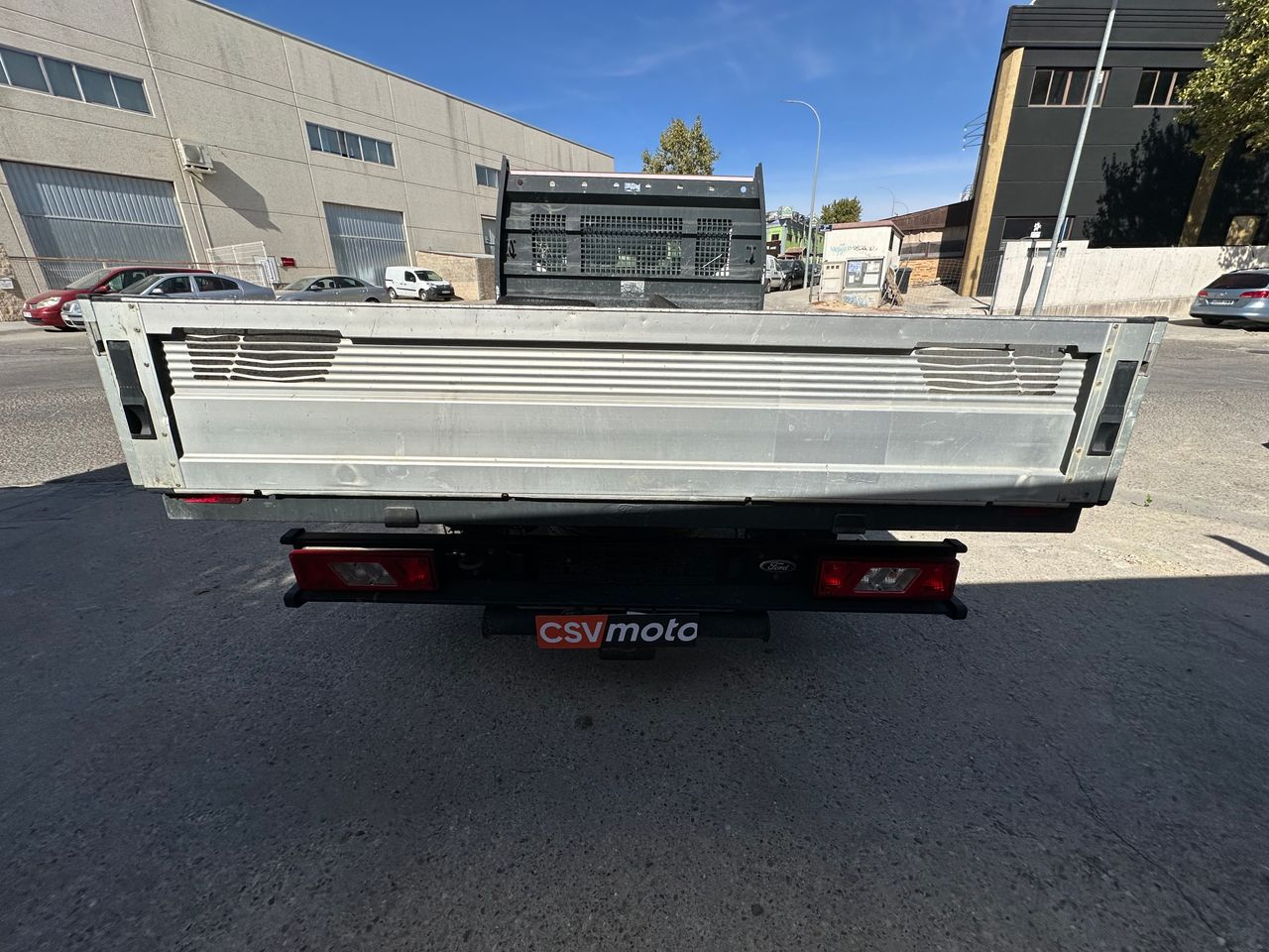 Ford Transit 2.0TDCI 130CV L4 TREND CAJA ABIERTA  - Foto 8