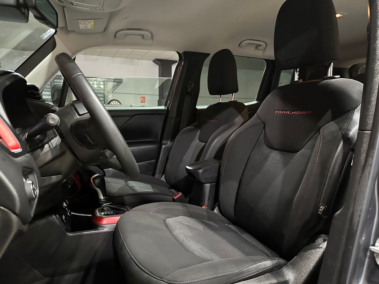 Jeep Renegade Trailhawk 1.3 PHEV 177kW (240CV) AT AWD - Foto 11