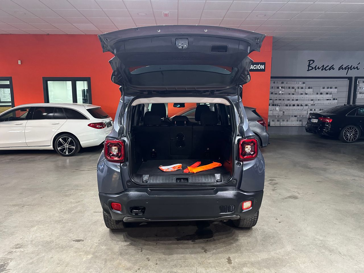 Jeep Renegade Trailhawk 1.3 PHEV 177kW (240CV) AT AWD - Foto 9