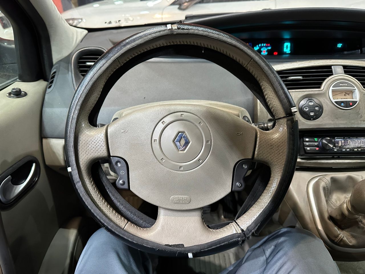 Renault Scénic CONFORT EXPRESSION 1.9DCI - Foto 16