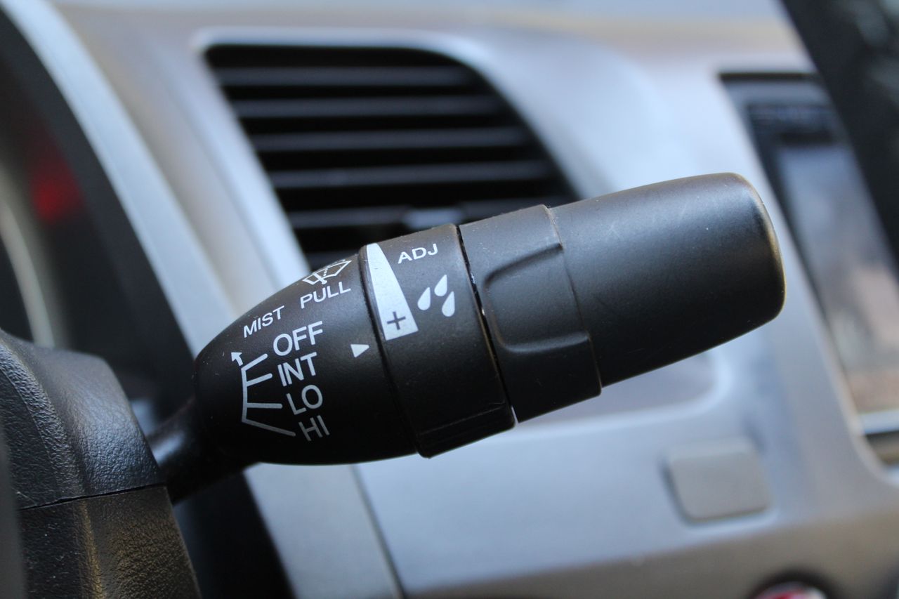 Honda Civic 1.3 i-VTEC IMA Hybrid - Foto 16