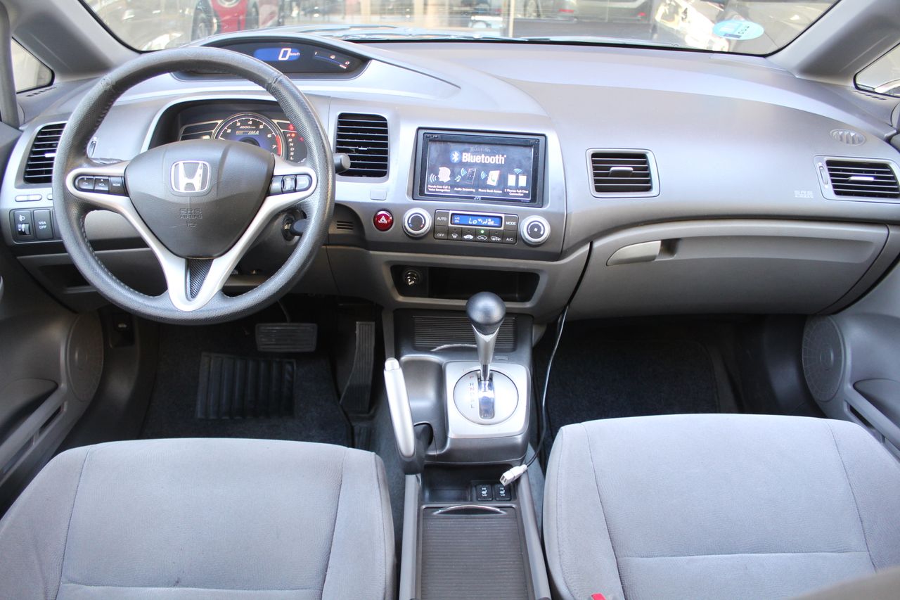 Honda Civic 1.3 i-VTEC IMA Hybrid - Foto 11