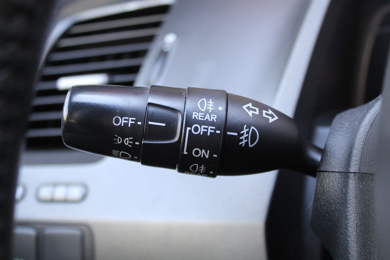 Honda Civic 1.3 i-VTEC IMA Hybrid - Foto 15