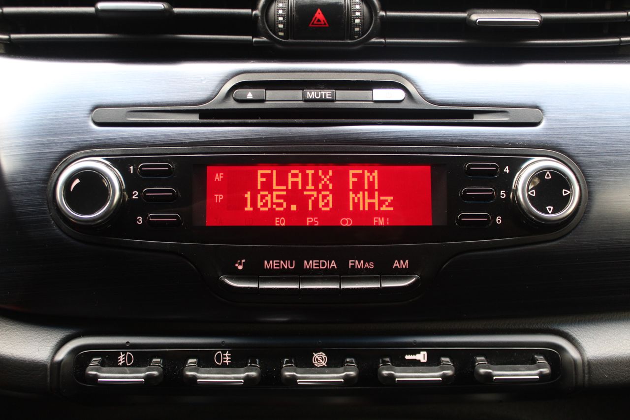 Alfa Romeo Giulietta 1.6 JTDm 105cv Distinctive - Foto 18