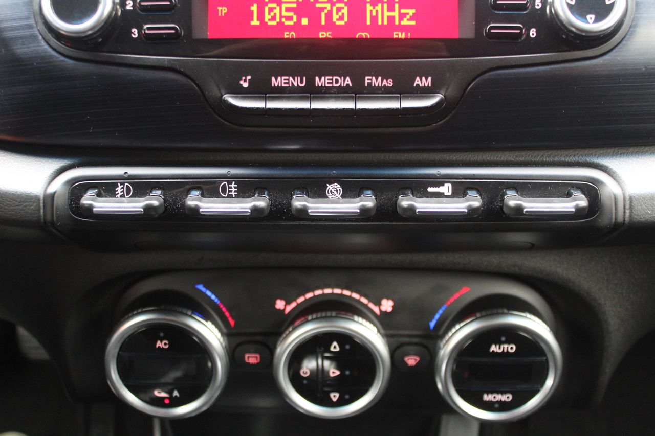 Alfa Romeo Giulietta 1.6 JTDm 105cv Distinctive - Foto 19