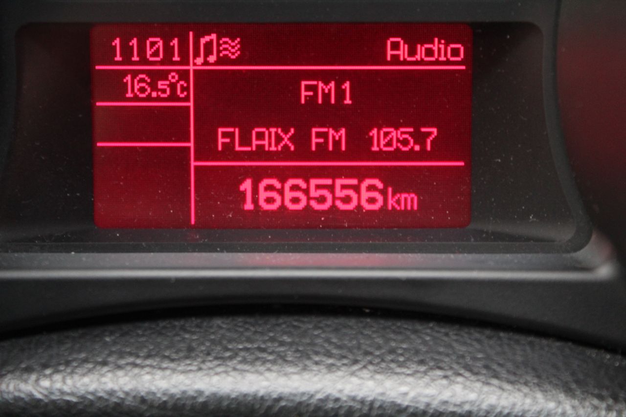 Alfa Romeo Giulietta 1.6 JTDm 105cv Distinctive - Foto 25