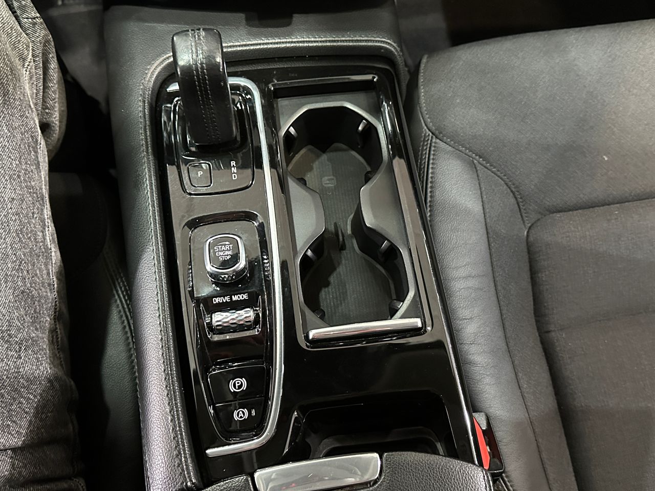 Volvo V60 2.0 T6 AWD Inscription Auto - Foto 24