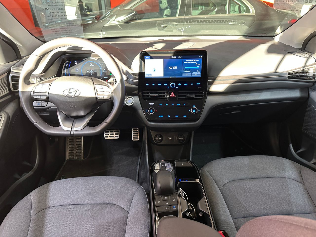 Hyundai IONIQ EV Tecno - Foto 12