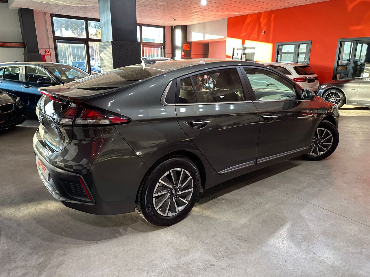 Hyundai IONIQ EV Tecno - Foto 7