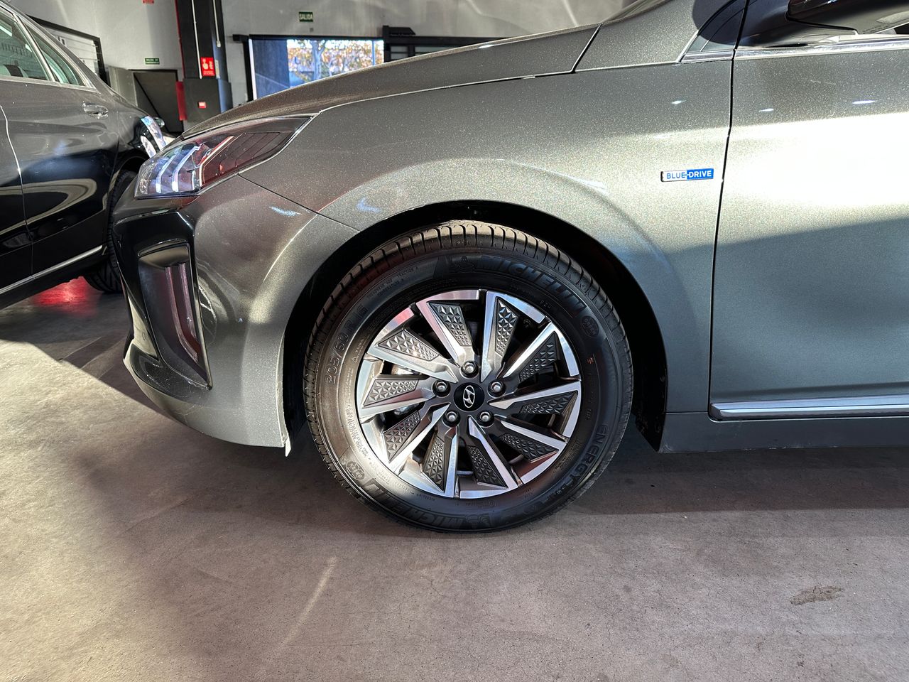 Hyundai IONIQ EV Tecno - Foto 29