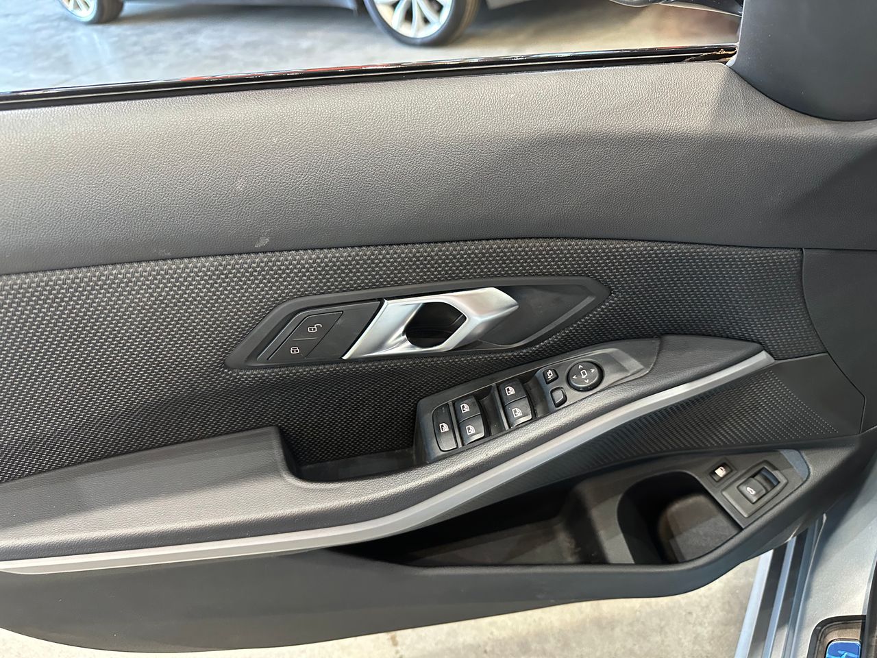 BMW Serie 3 320E 204CV FAMILIAR - Foto 15