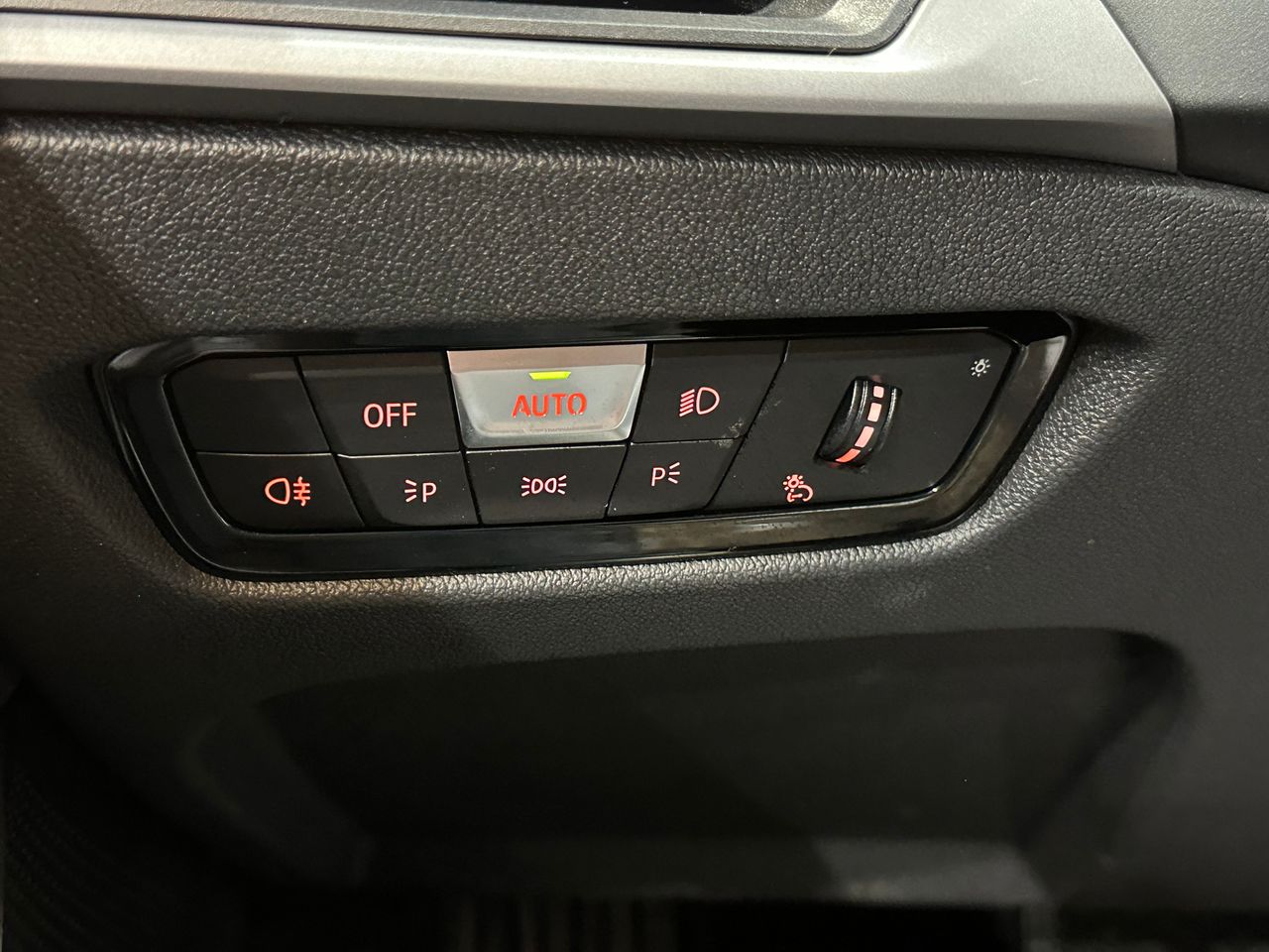 BMW Serie 3 320E 204CV FAMILIAR - Foto 20