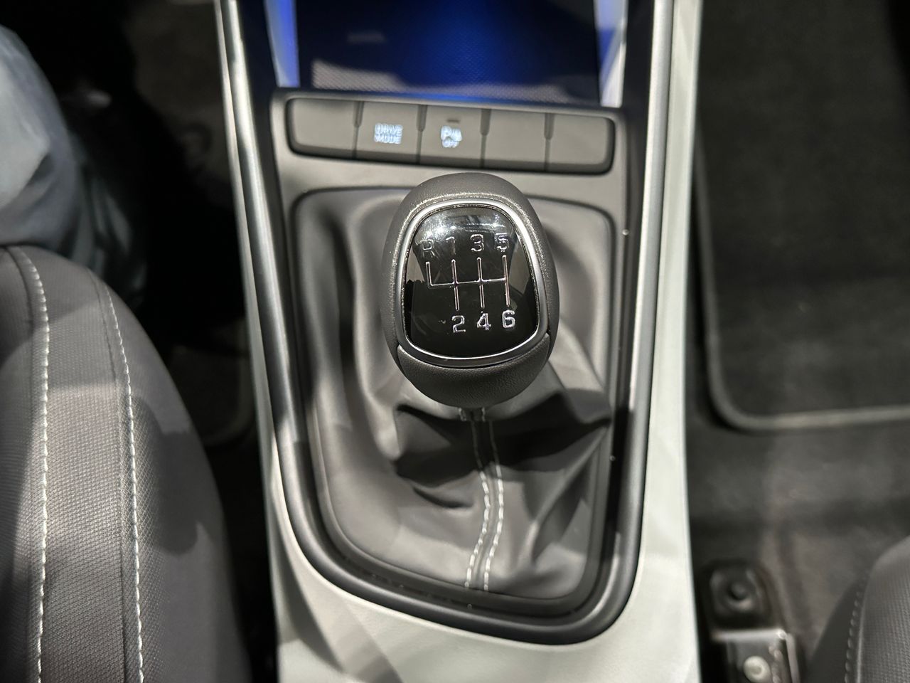 Hyundai Bayon 1.0 TGDI 74kW (100CV) 48V Tecno - Foto 24