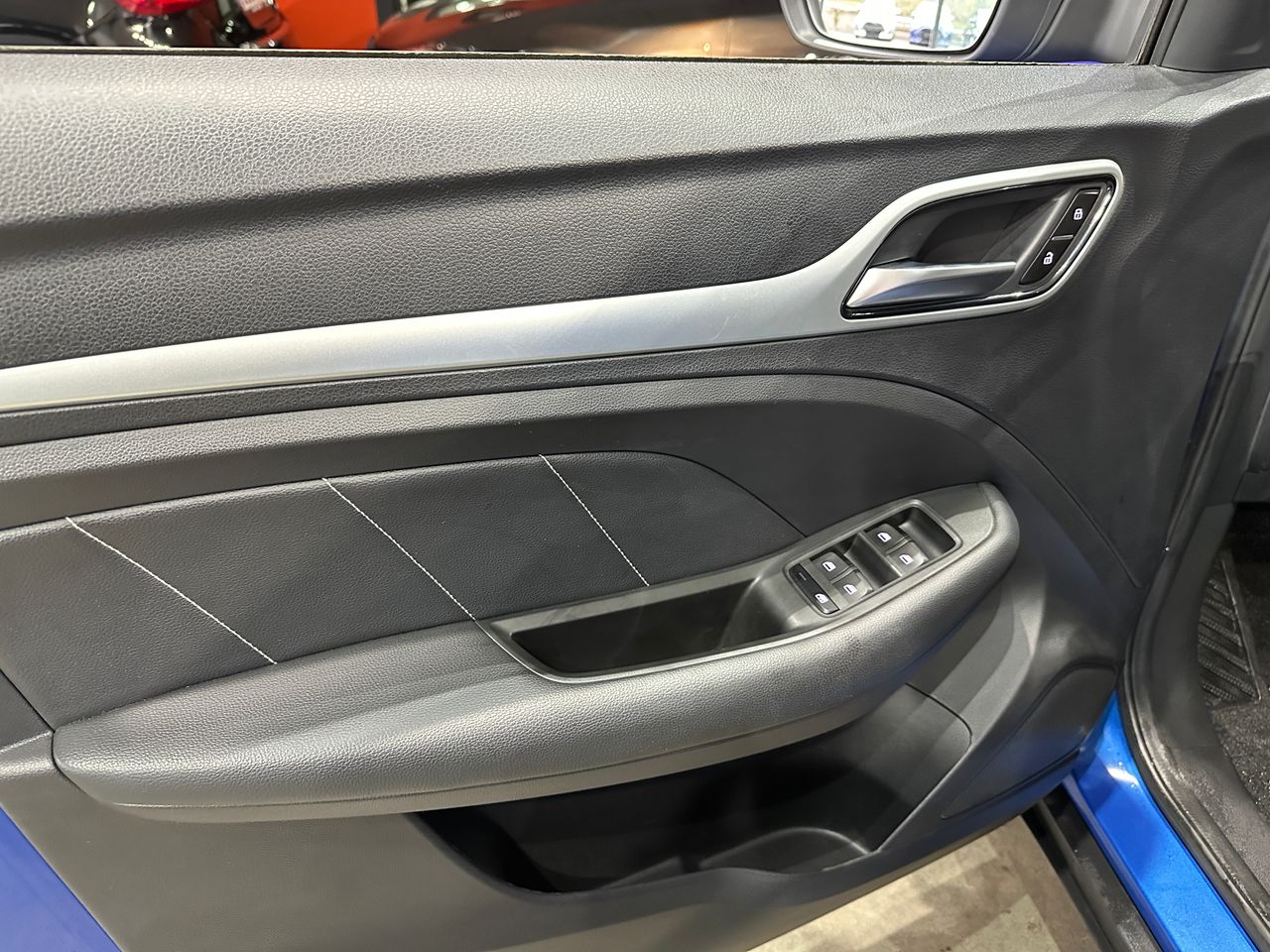 MG ZS EV 45kWh Luxury - Foto 7