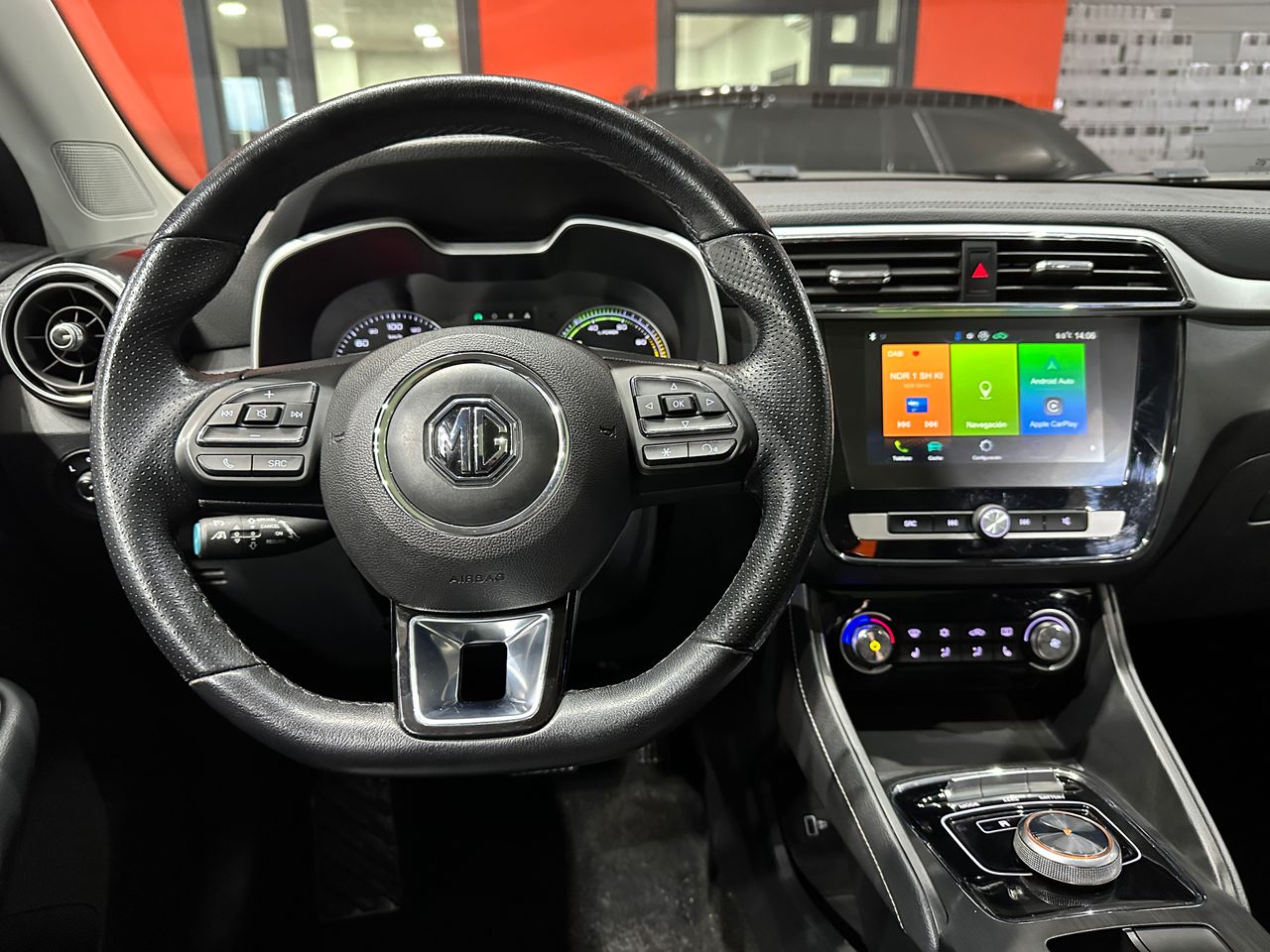 MG ZS EV 45kWh Luxury - Foto 6