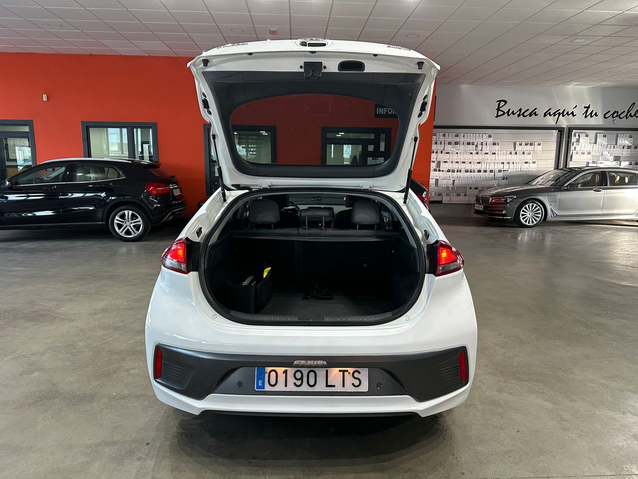 Hyundai IONIQ 1.6 GDI PHEV Klass DCT - Foto 9