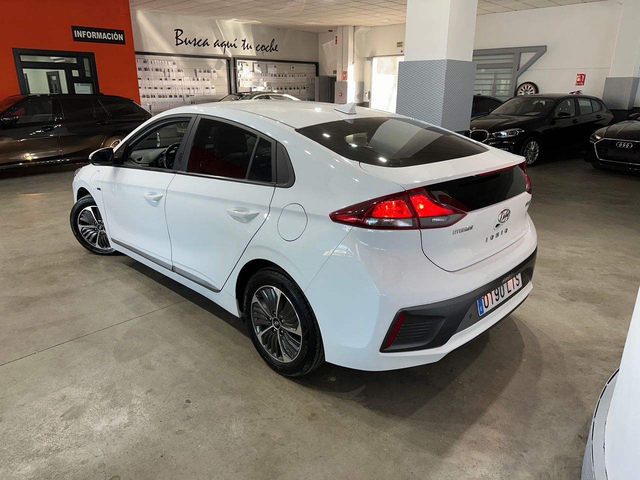 Hyundai IONIQ 1.6 GDI PHEV Klass DCT - Foto 6