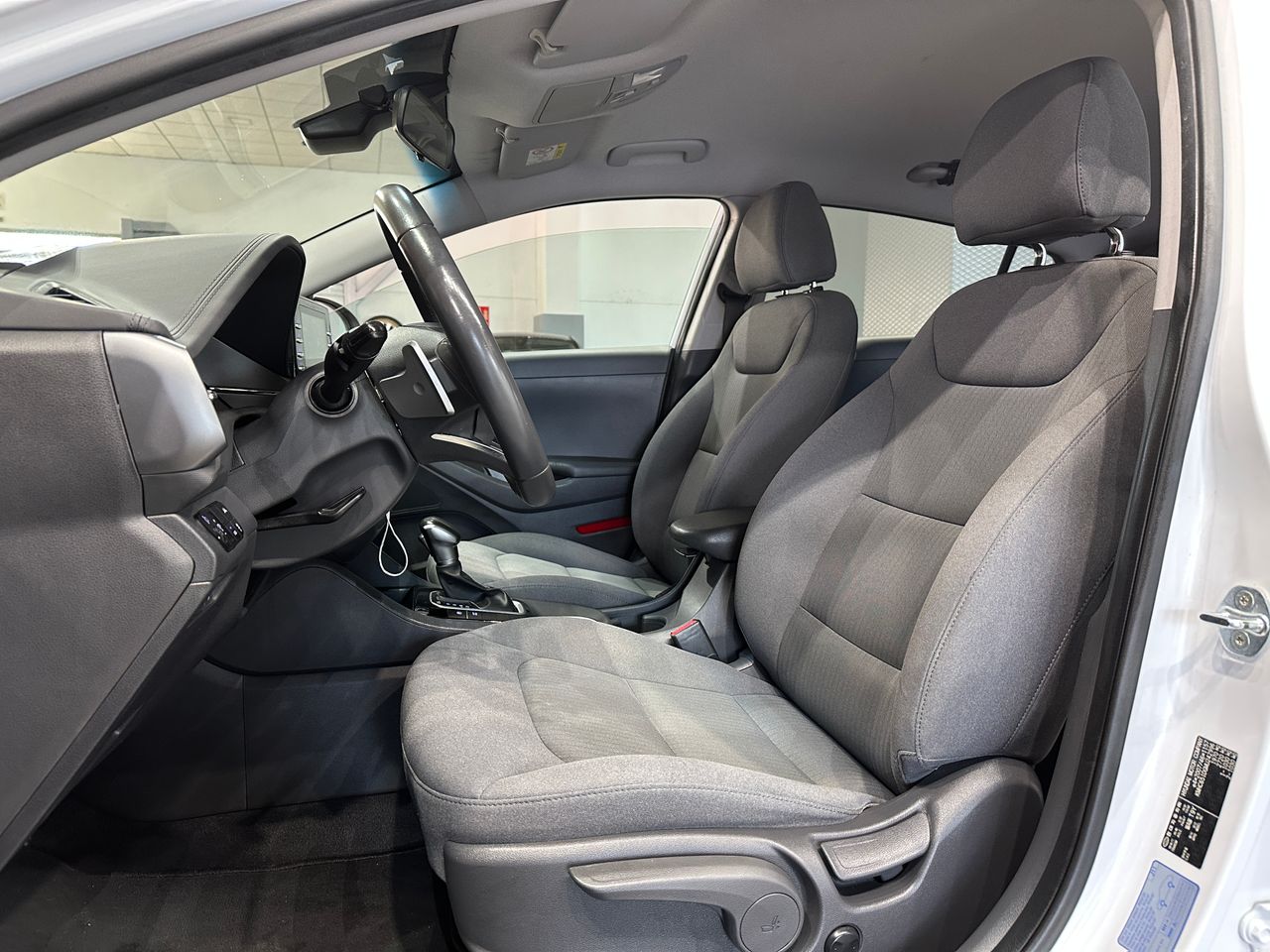 Hyundai IONIQ 1.6 GDI PHEV Klass DCT - Foto 11