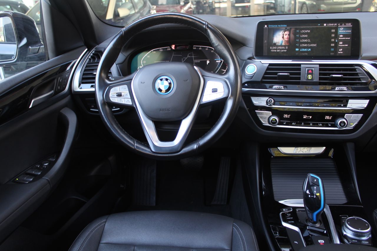 BMW iX3 80 kWh - Foto 12
