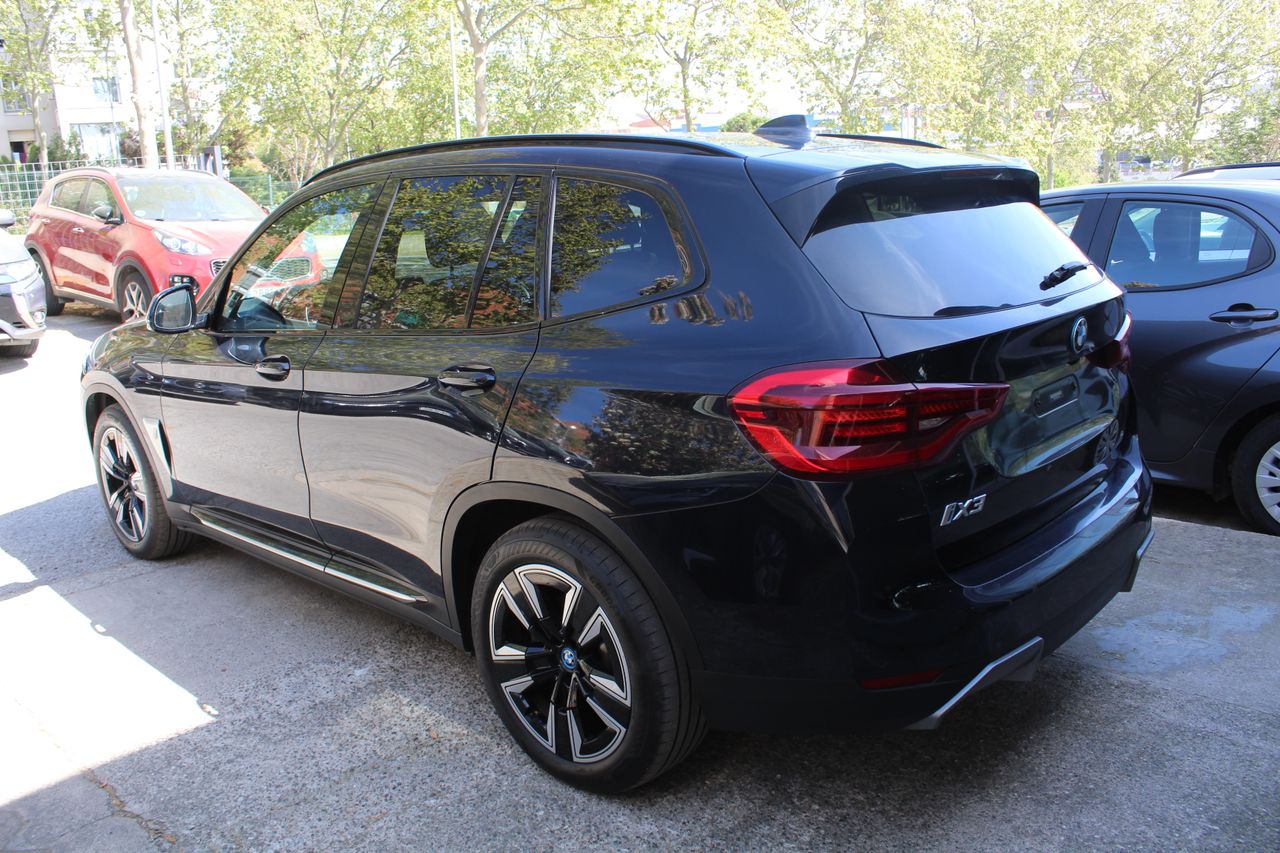 BMW iX3 80 kWh - Foto 6