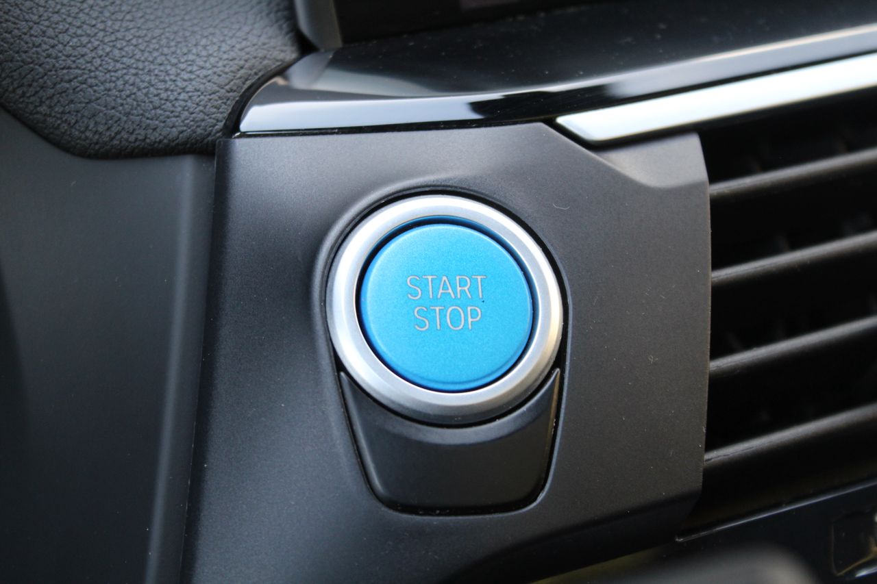 BMW iX3 80 kWh - Foto 17