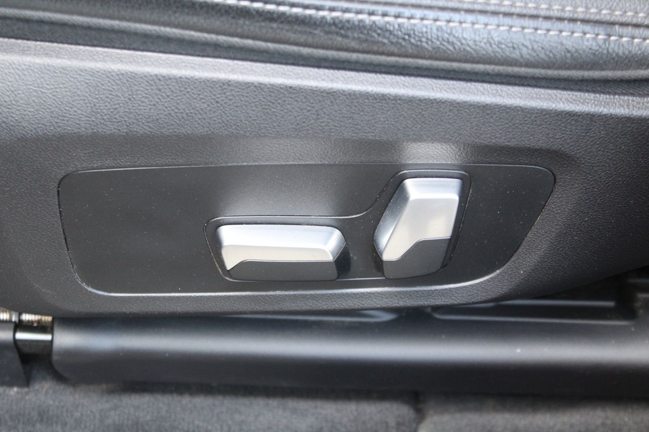 BMW iX3 80 kWh - Foto 36