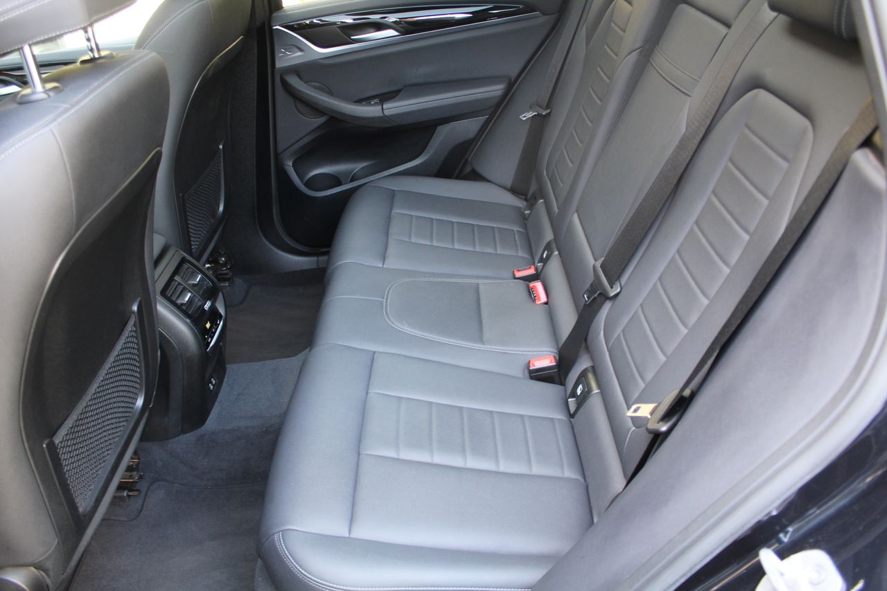 BMW iX3 80 kWh - Foto 10