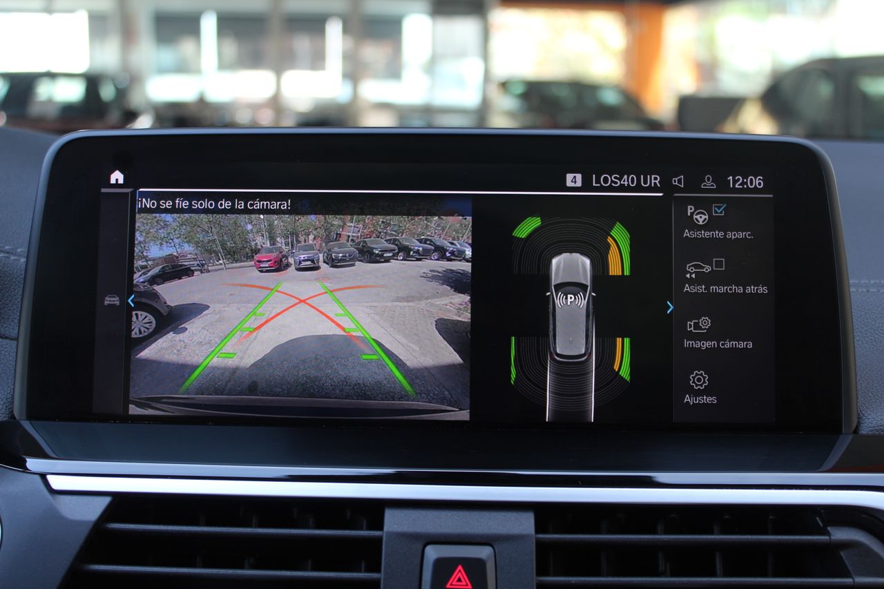 BMW iX3 80 kWh - Foto 21