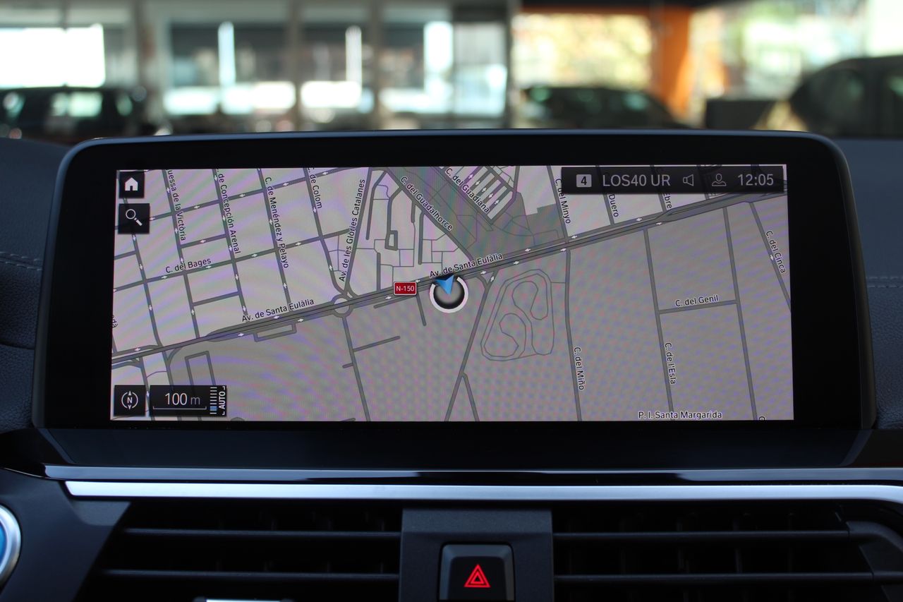 BMW iX3 80 kWh - Foto 18