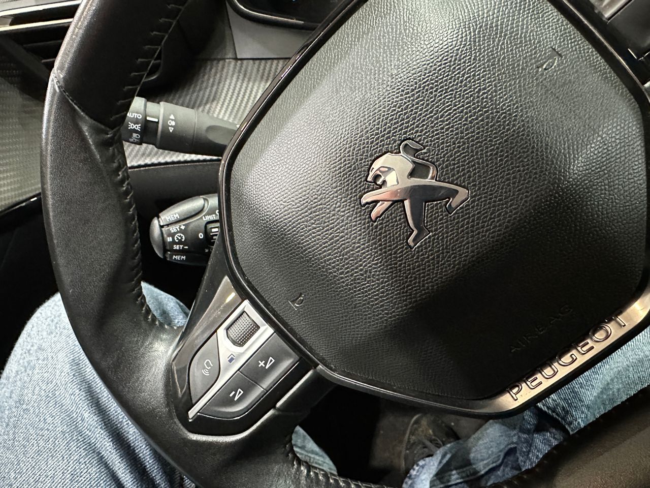 Peugeot e-208 50KWH 136CV ACTIVE - Foto 16