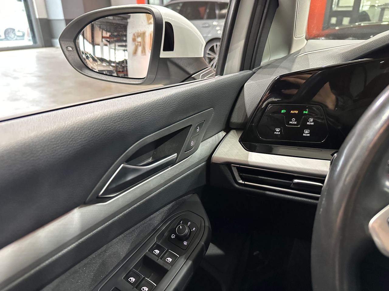 Volkswagen Golf Life 1.0 eTSI 81kW (110CV) DSG - Foto 21