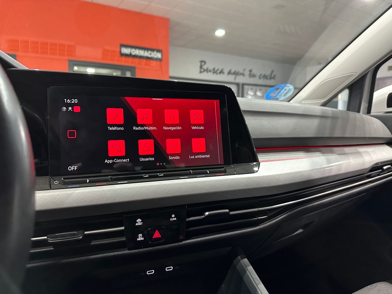 Volkswagen Golf Life 1.0 eTSI 81kW (110CV) DSG - Foto 16