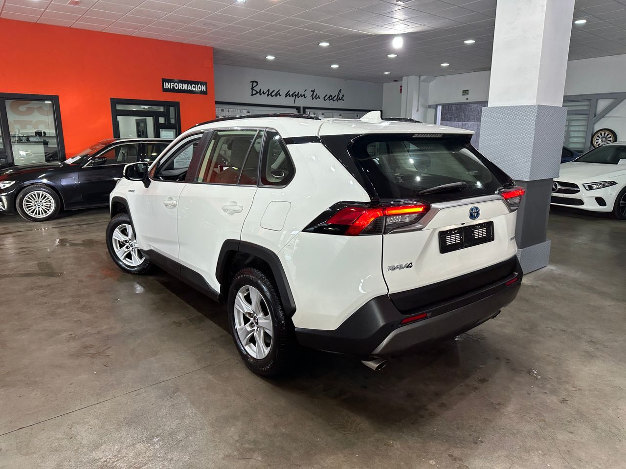Toyota Rav4 2.5l 220H Business - Foto 6
