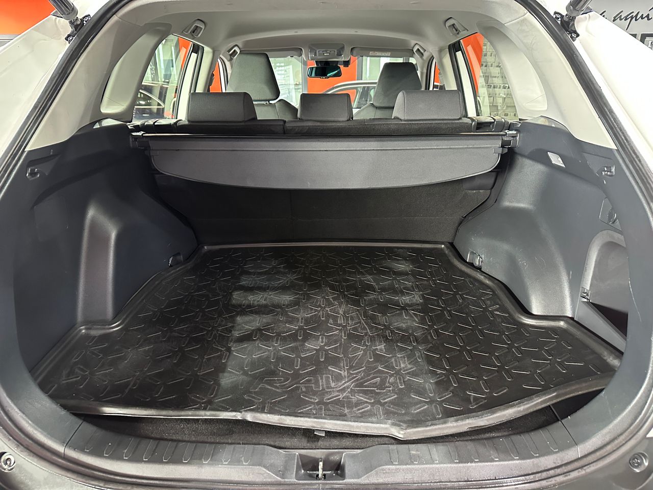 Toyota Rav4 2.5l 220H Business - Foto 9