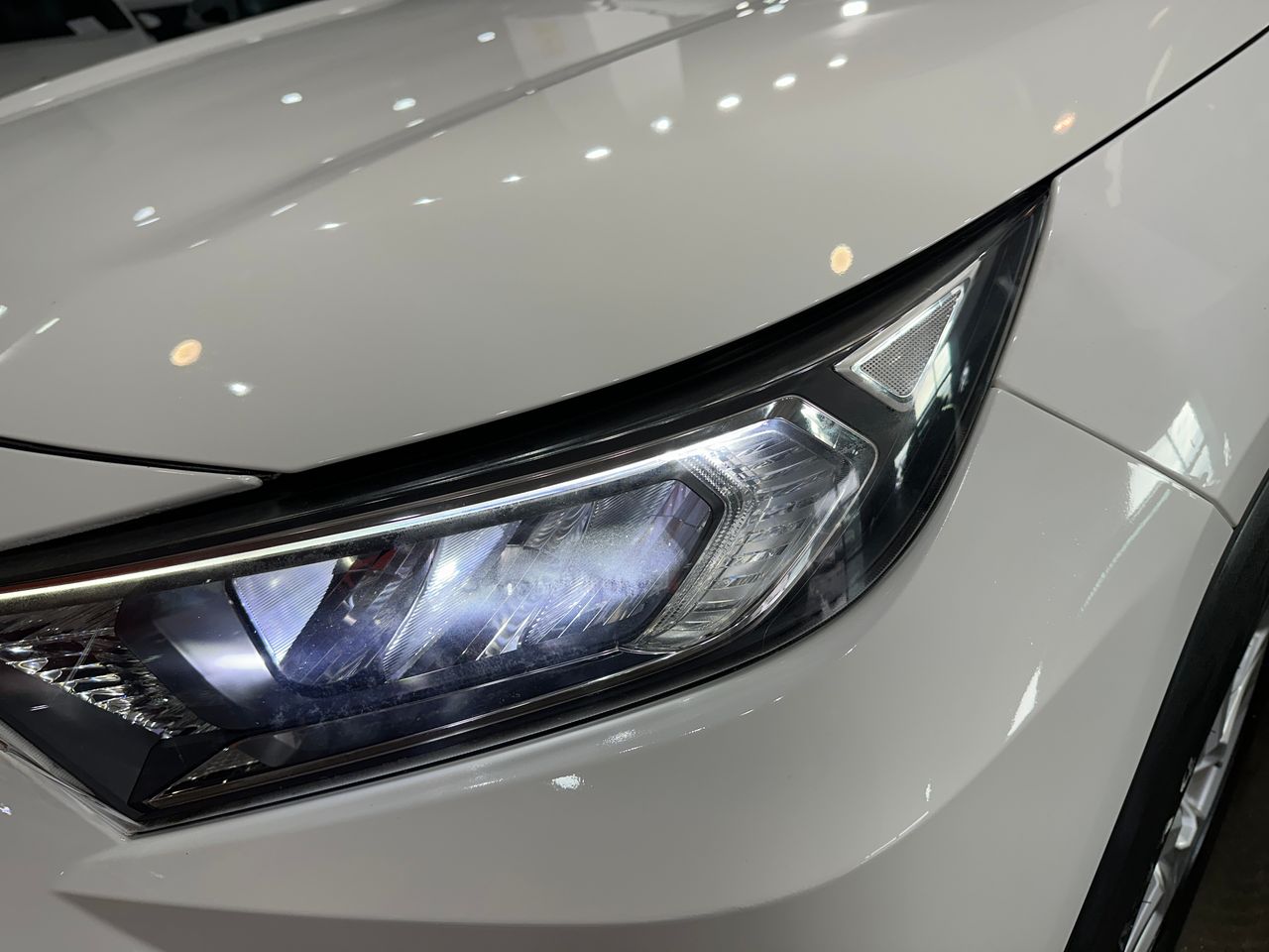 Toyota Rav4 2.5l 220H Business - Foto 24