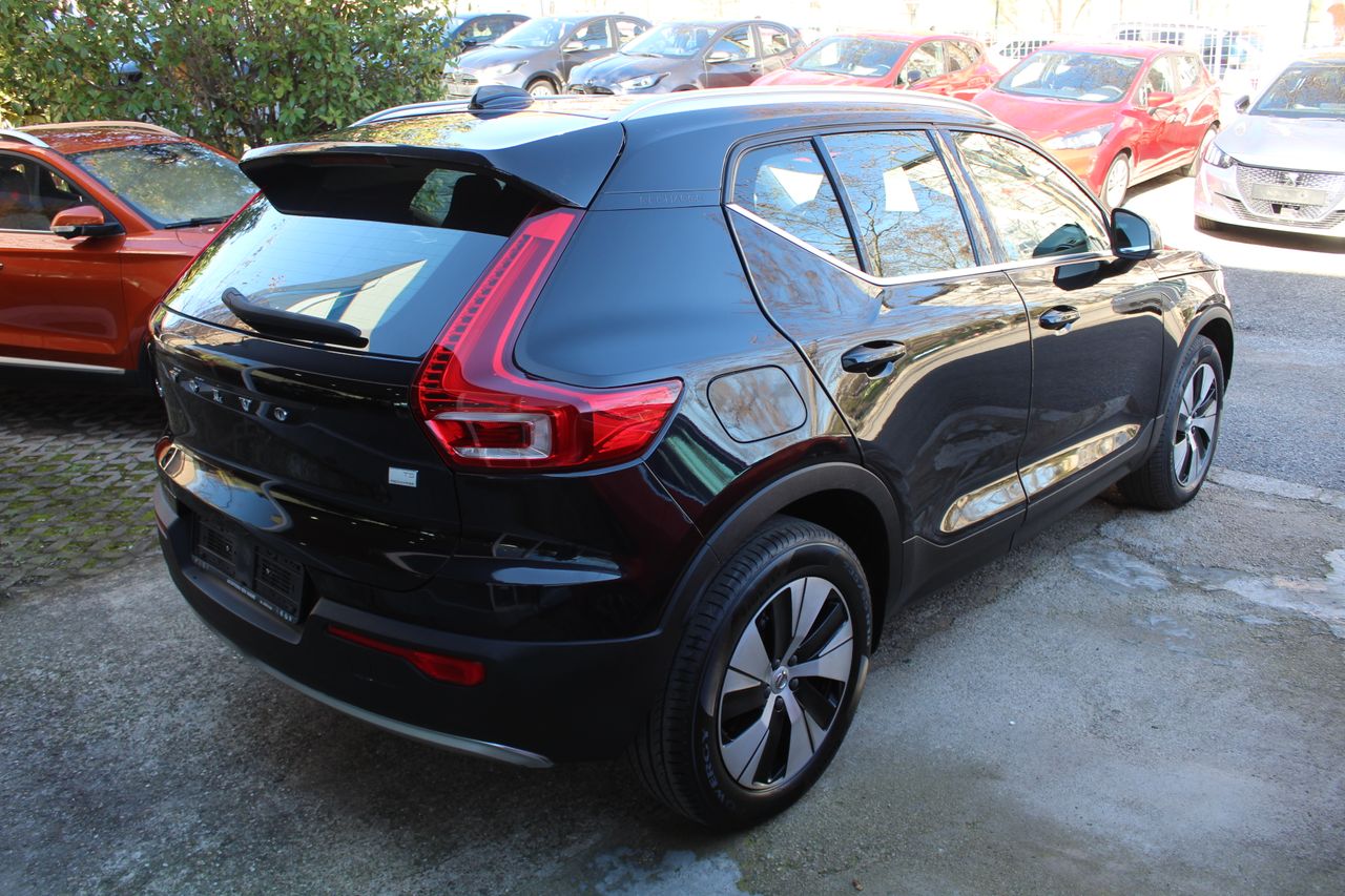 Volvo XC40 1.5 T5 Twin Recharge Inscription Auto - Foto 8