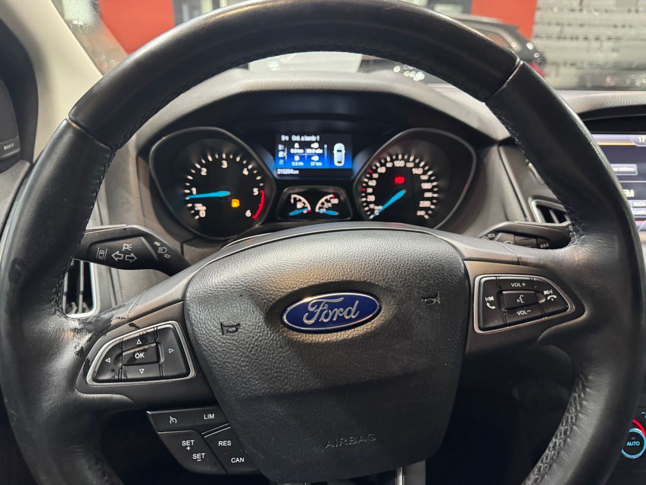 Ford Focus 1.6 TDCi 115cv Edition - Foto 13