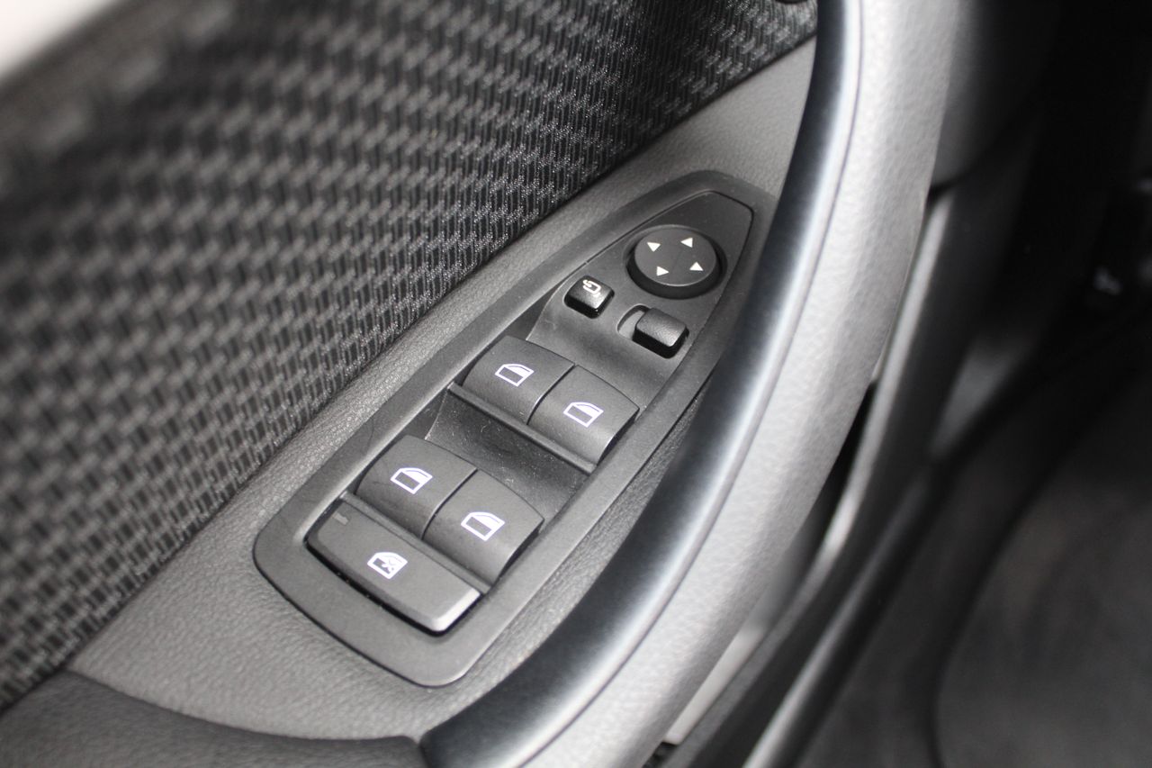 BMW X1 xDrive25e - Foto 27