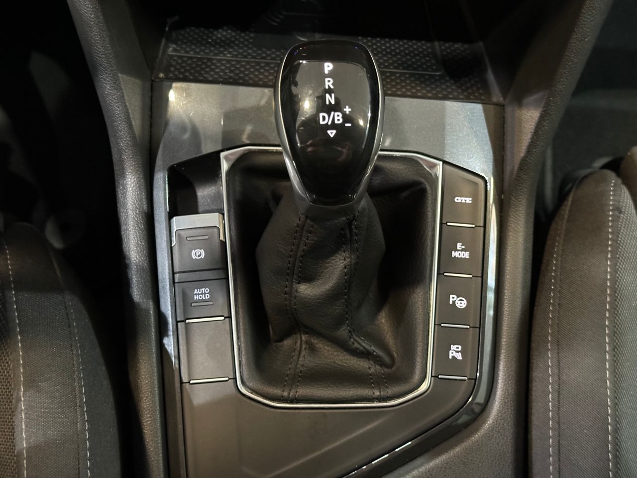 Volkswagen Tiguan Life 1.4 TSI eHybrid 180kW (245CV) DSG - Foto 26