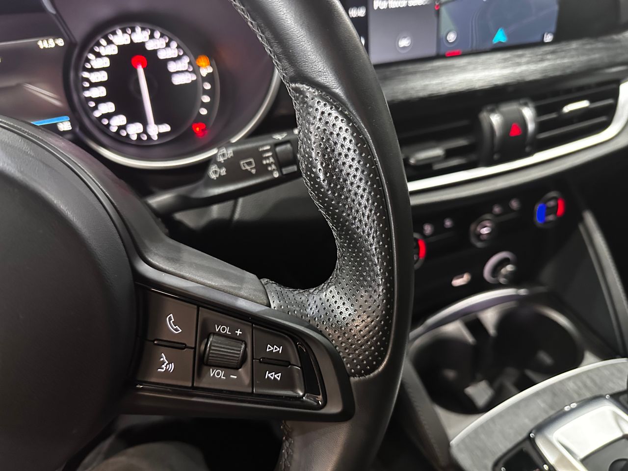 Alfa Romeo Stelvio 2.2 Diesel 140kW (190cv) SUPER AWD - Foto 20