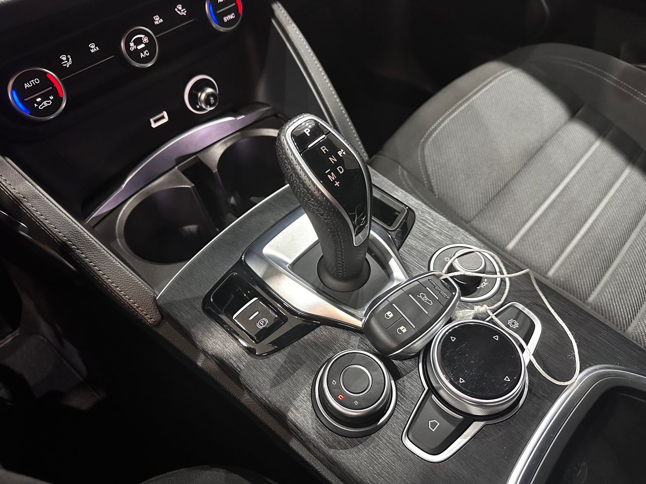 Alfa Romeo Stelvio 2.2 Diesel 140kW (190cv) SUPER AWD - Foto 16