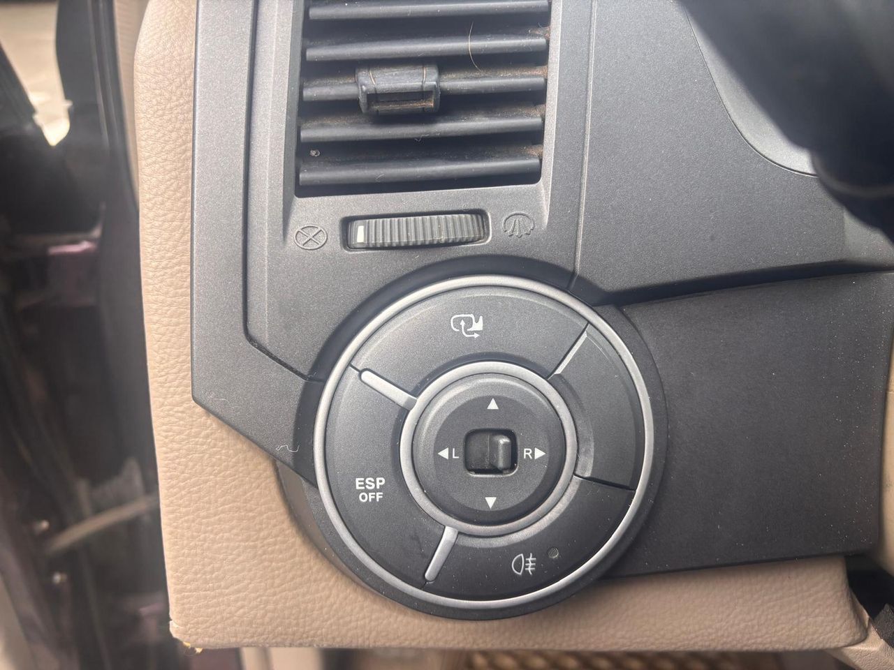 SsangYong Kyron 200Xdi Limited - Foto 16