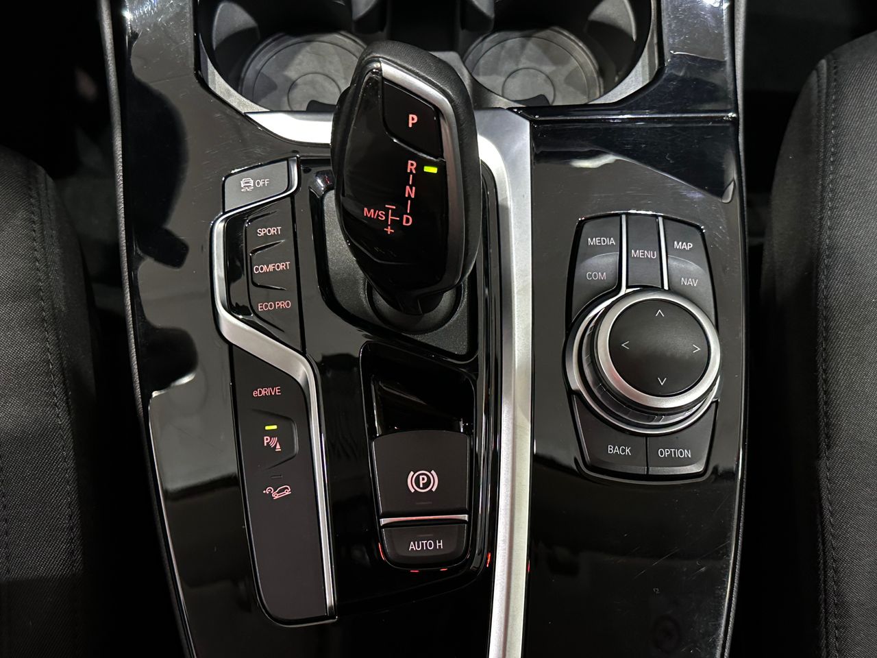 BMW X3 xDrive30e - Foto 26