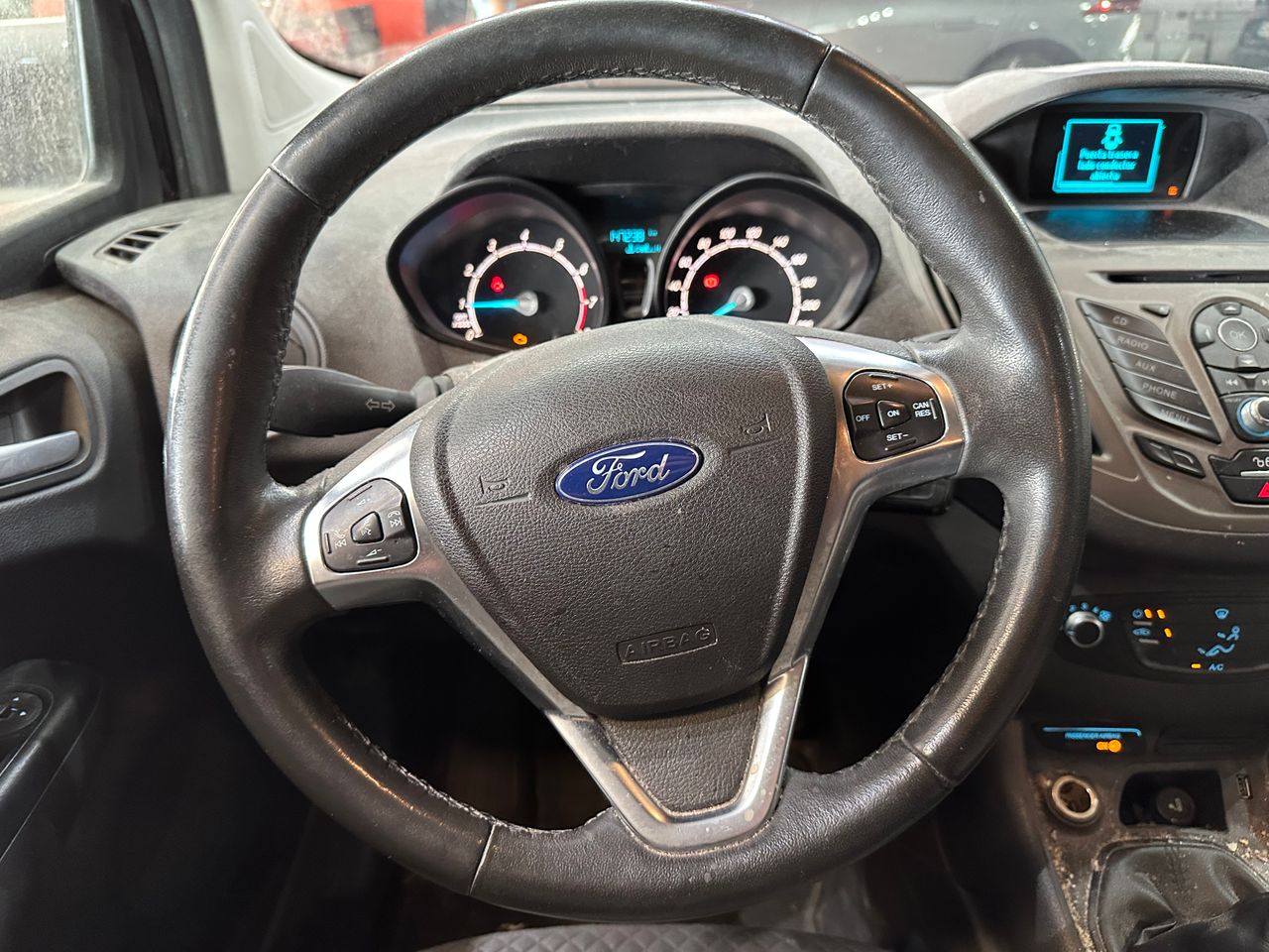 Ford Tourneo Courier 1,0 GLP 100CV  - Foto 13