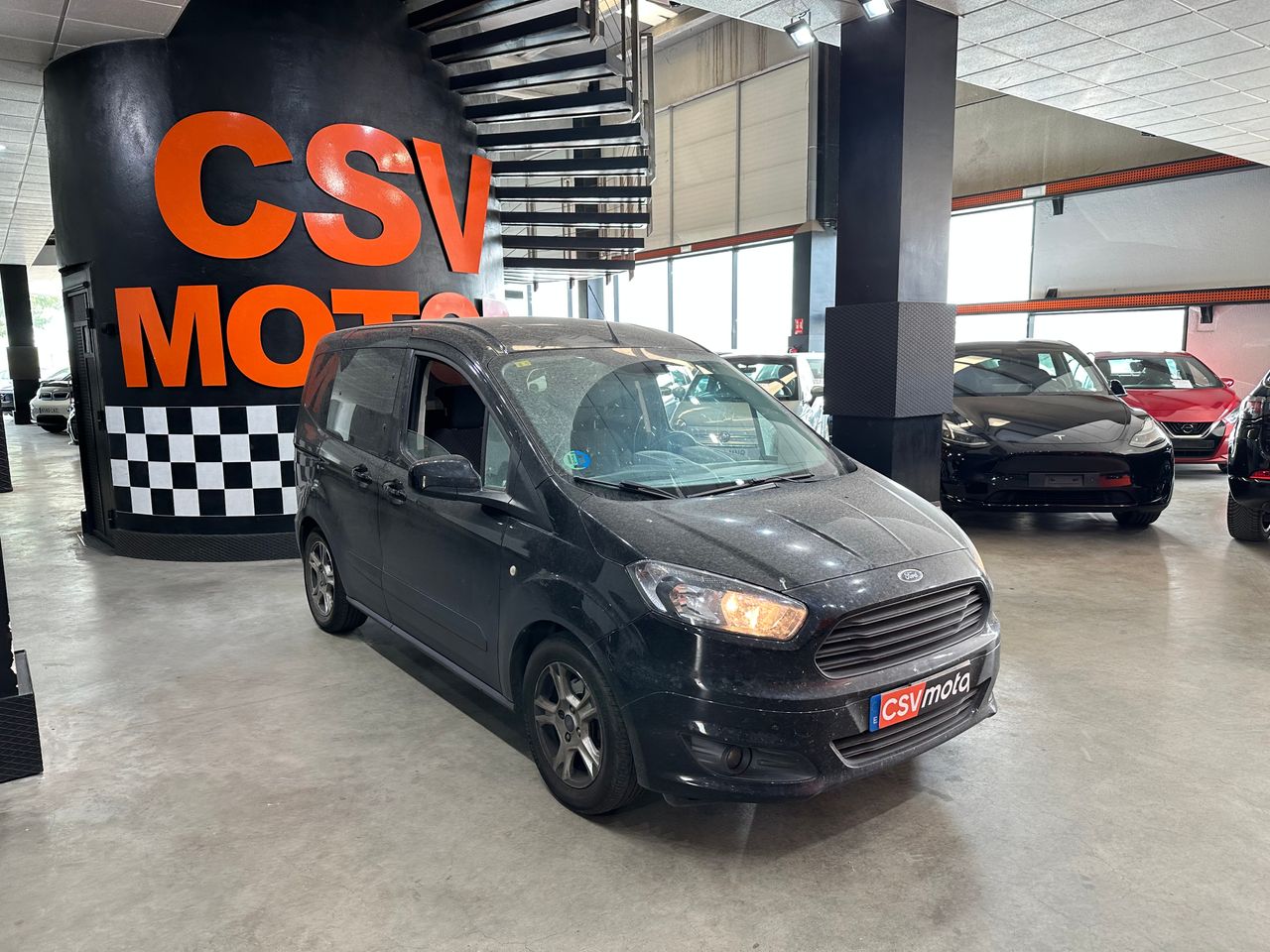 Ford Tourneo Courier 1,0 GLP 100CV  - Foto 5