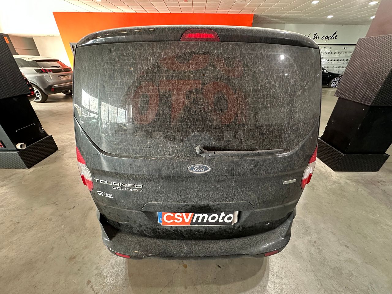 Ford Tourneo Courier 1,0 GLP 100CV  - Foto 8