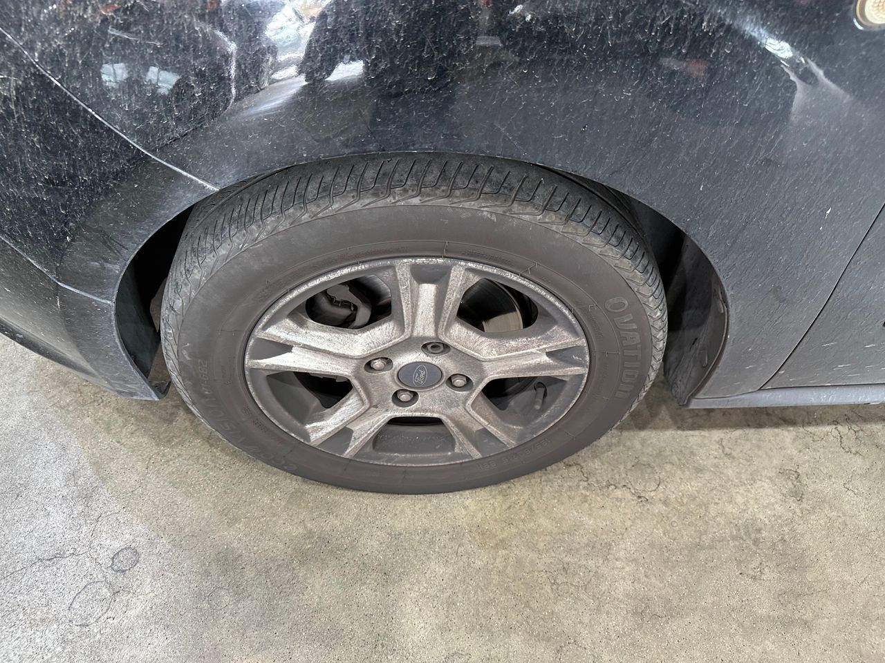 Ford Tourneo Courier 1,0 GLP 100CV  - Foto 19