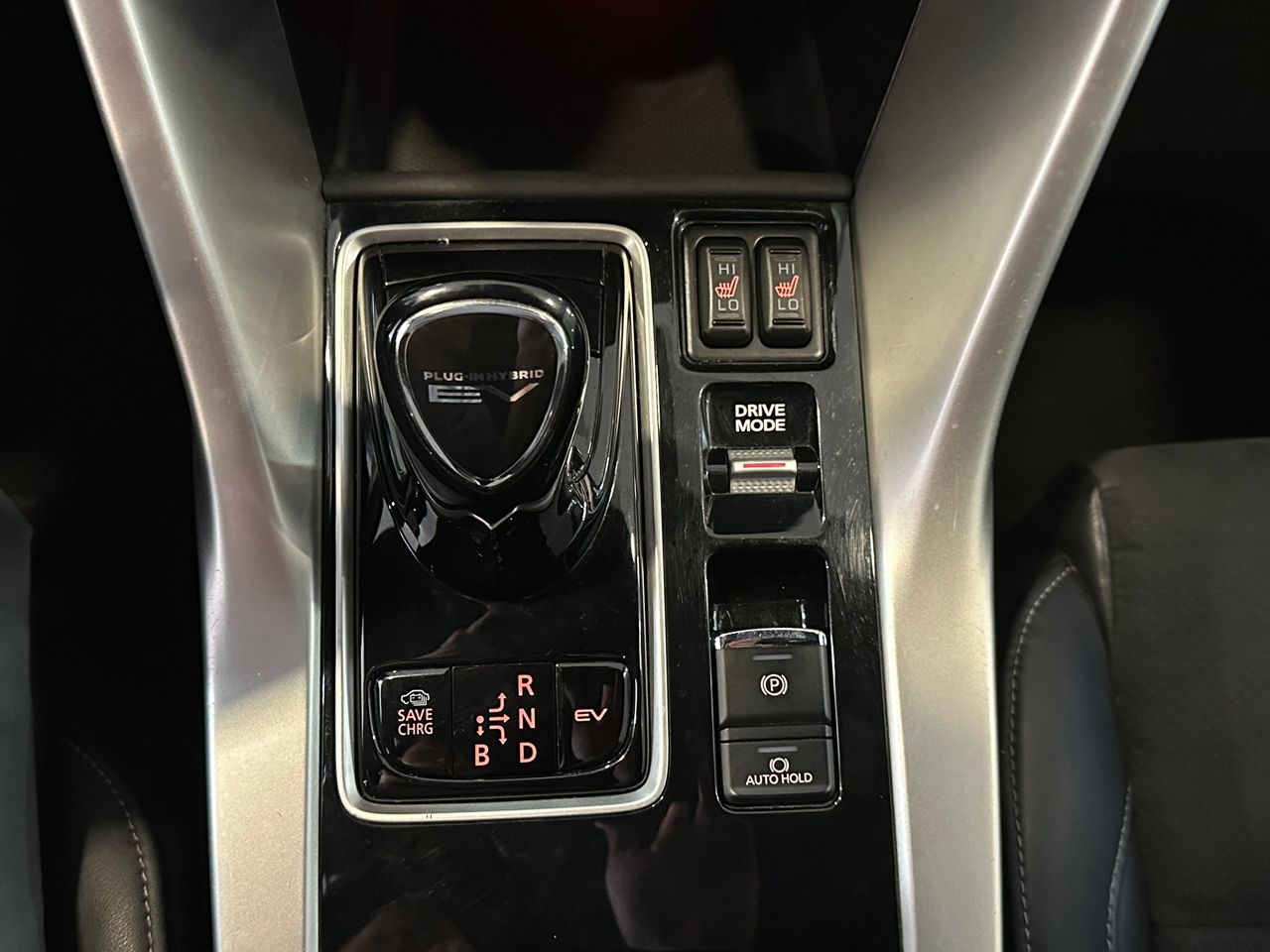 Mitsubishi Eclipse Cross 2.4 PHEV Kaiteki Auto 4WD - Foto 25